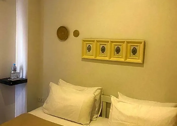 Hotell Sleep Eat Here At Donmuang Bangkok